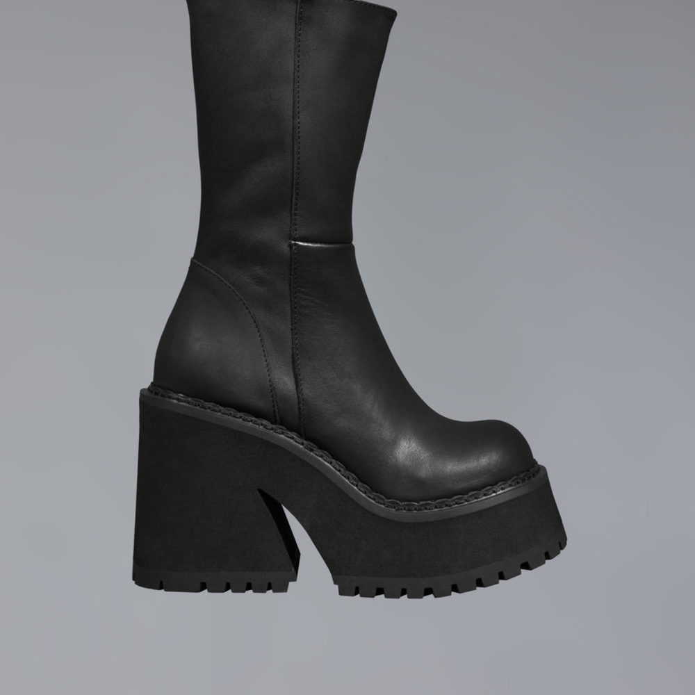 UNIF PARKER Black Platform Heeled Boots - Picture 2 of 5